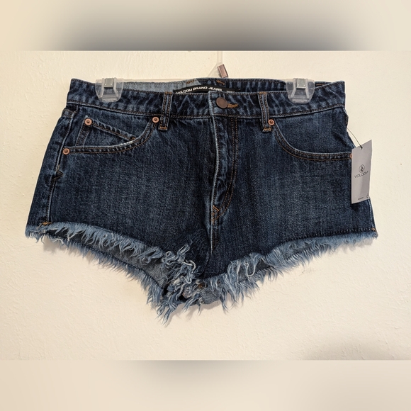 NWT Volcom Stoney Micro Fit Women's Shorts Size 27 - Picture 1 of 6
